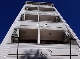 Dilmac Hotel