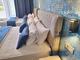 Dilmac Hotel