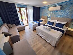 Dilmac Hotel