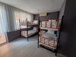 Dilmac Hotel