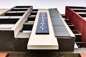 The District Hotel