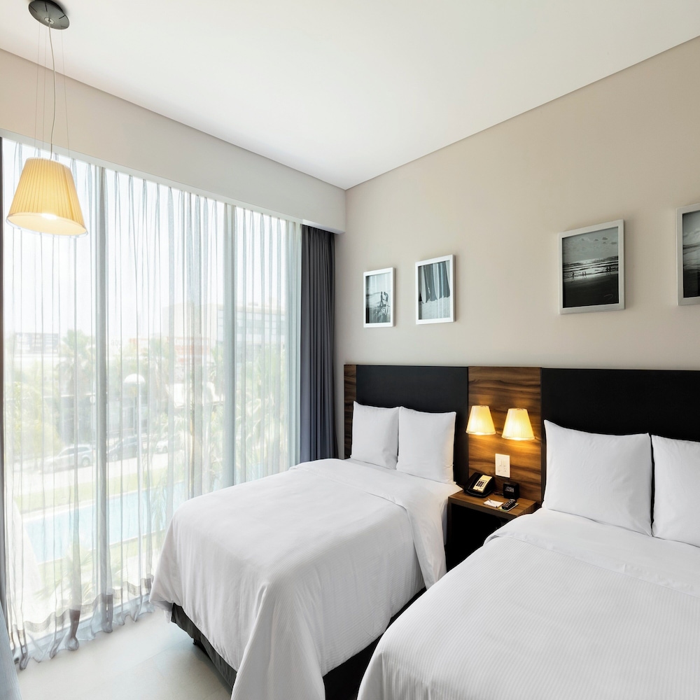 Fiesta Inn Express Cancún Cumbres