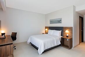 Fiesta Inn Express Cancún Cumbres