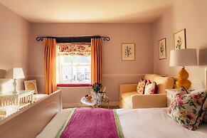 The Wensleydale Hotel