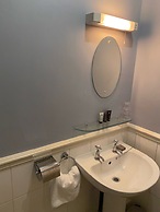 The Wensleydale Hotel