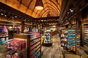 Disney Explorers Lodge