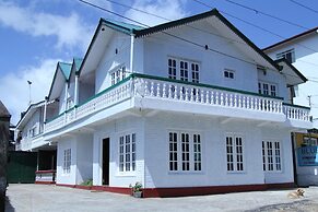 Blue Moon Hotel