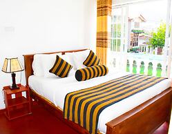 Blue Moon Hotel