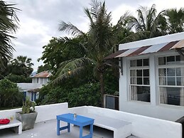 Hua Plee Lazy Beach