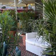 Hotel Nova Dhely
