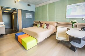 Garden Embassy Hotel Moscow