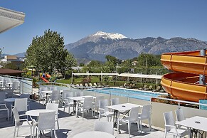 Royal Towers Resort