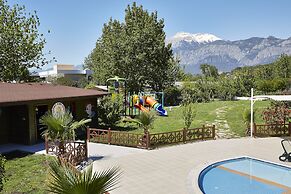 Royal Towers Resort