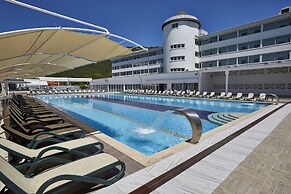 Royal Towers Resort