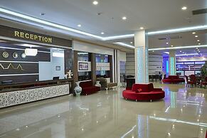 Royal Towers Resort