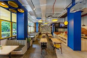YELLO Hotel Manggarai Jakarta