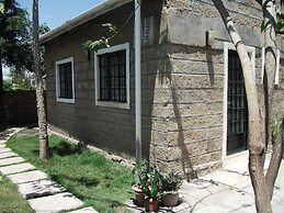 Safari Homestay