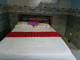 Safari Homestay