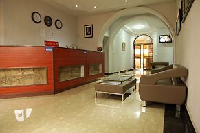 Sinai Suites Hotel