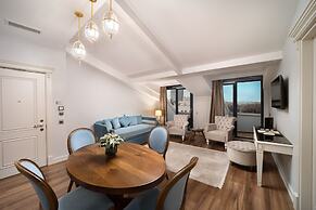 The Time Hotel Marina