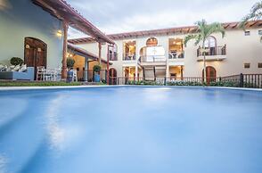 Plaza Marbella Granada Condiminiums