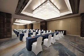Luan Suntone Plaza Hotel