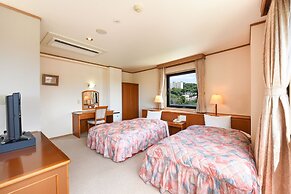Iki Marina Hotel