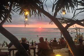 JJ Beach Resort