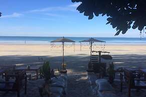 JJ Beach Resort