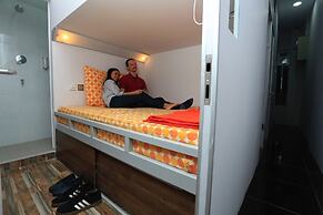 Budi House & Food Station