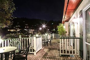 Centabay Lodge - Hostel