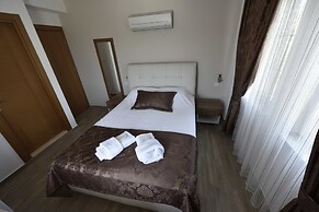 Le Mansion Otel