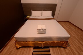 Min Nandar Garden Hotel