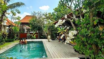 D'uma Residence