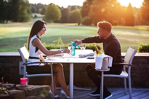 Gut Heckenhof Hotel & Golfresort