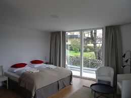 OMYXL Apartment