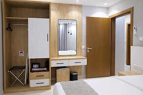 Ajnihat alshamal for Serviced Apartments Serviced