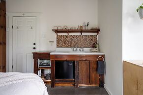 Owl's Nest Suites