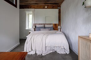Owl's Nest Suites