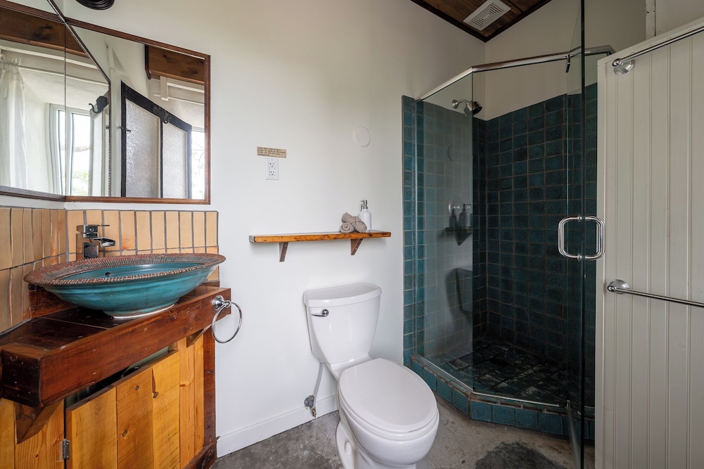 Owl's Nest Suites