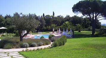 Hôtel Villa Les Rosiers