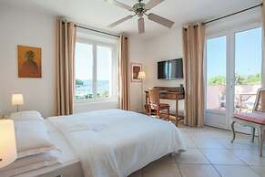Hôtel Villa Les Rosiers