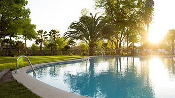 La Perla Hotel