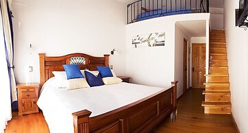 La Perla Hotel