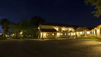La Perla Hotel