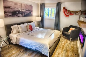 The Francis Boutique Inn