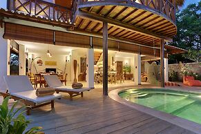 Breezy Point Villas