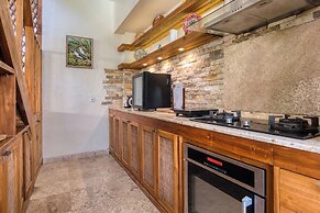 Breezy Point Villas