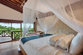 Breezy Point Villas