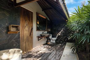 Breezy Point Villas